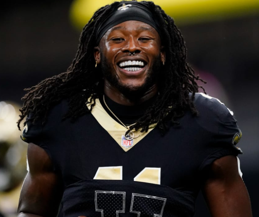 THIS Is Why Alvin Kamara Is DIFFERENT! When He Heard Trade Rumors, He Didn’t Demand More Money — He Chose Loyalty to Stay a Saint!