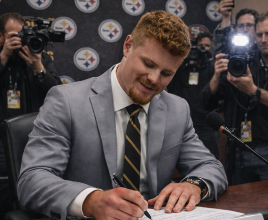 BREAKING: Pittsburgh Steelers Reach Personal Agreement with Big Ten Tackling Leader - Building the NFL's Strongest Defense with TJ Watt Taking on a New Role