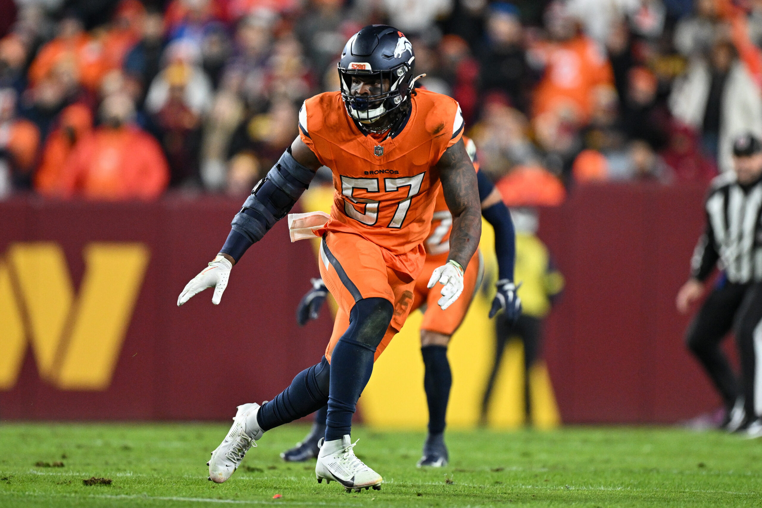 Just Three Hours After Being Released by the Broncos, $31 Million Star Deletes All Posts About Denver After His Attempt to Take a Pay Cut to Stay Was Rejected – His Vow Never to Return Leaves Broncos Fans in Sympathy