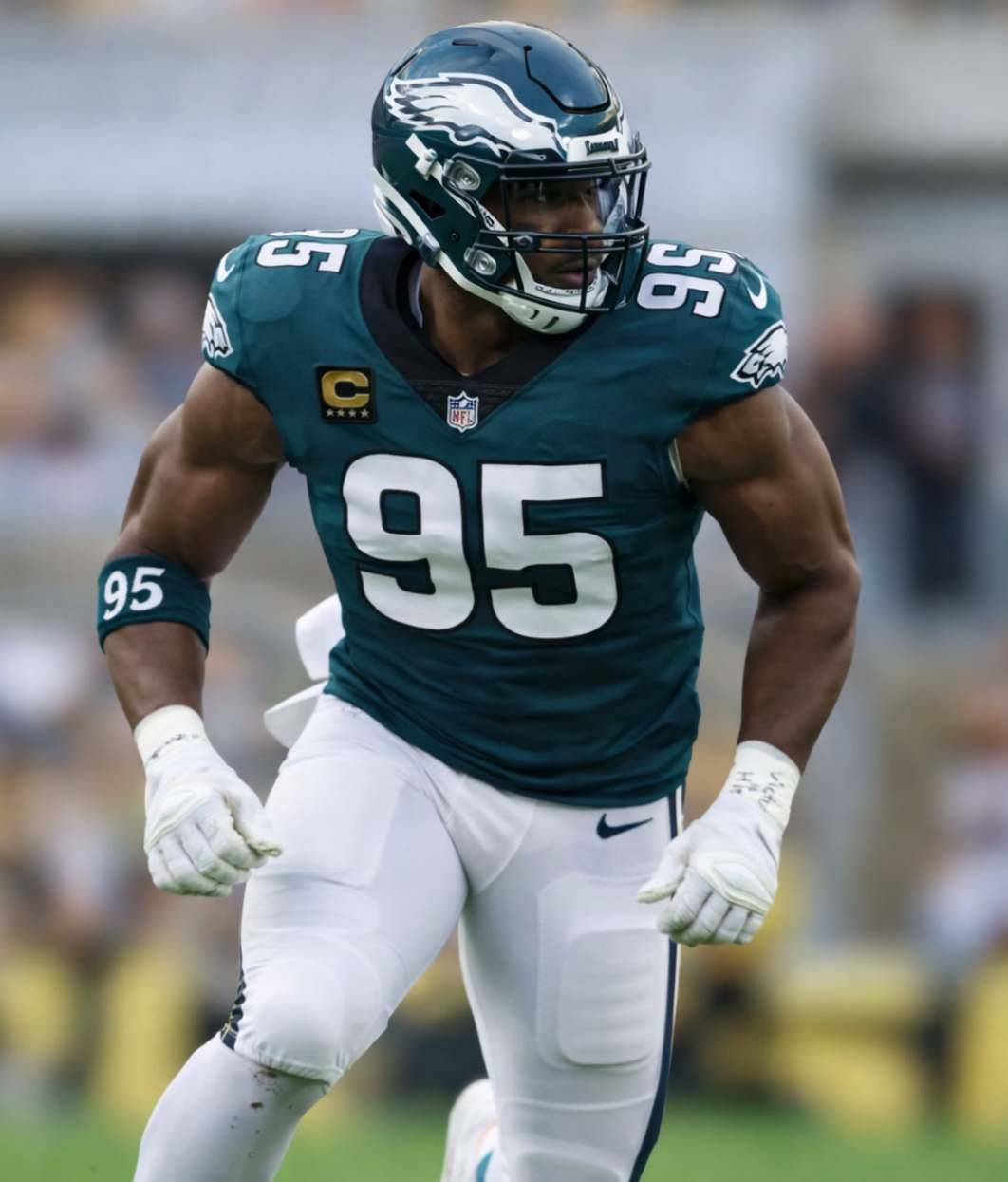 Eagles Receive Exclusive Offer from Browns for 5x All-Pro Superstar Worth $160 Million — GM Howie Roseman’s Response Is Exactly What Eagles Fans Wanted to Hear