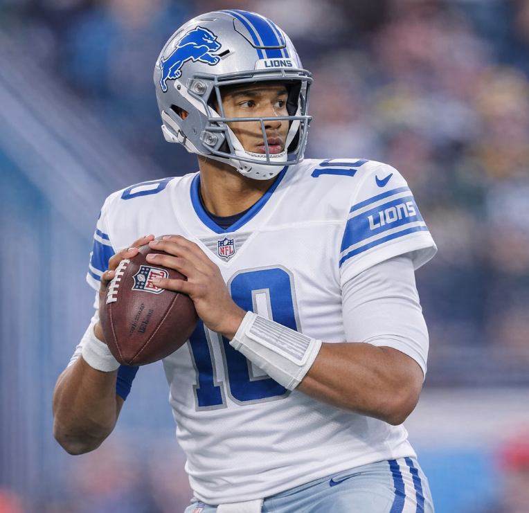 Just 12 hours after being released by the Patriots, the former superstar QB — the most sought-after quarterback in the NFL with over 96 career TDs, expressed his desire to join the Lions