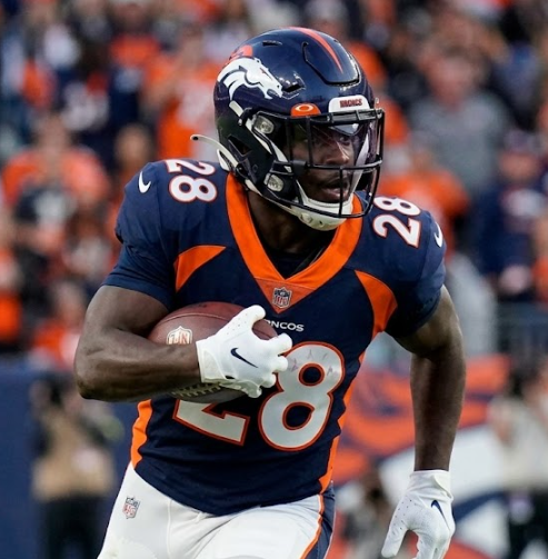 According to Adam Schefter's confirmation, "the gem of the AFC East" is expected to join the Denver Broncos in the coming days with a contract worth 75 million USD.