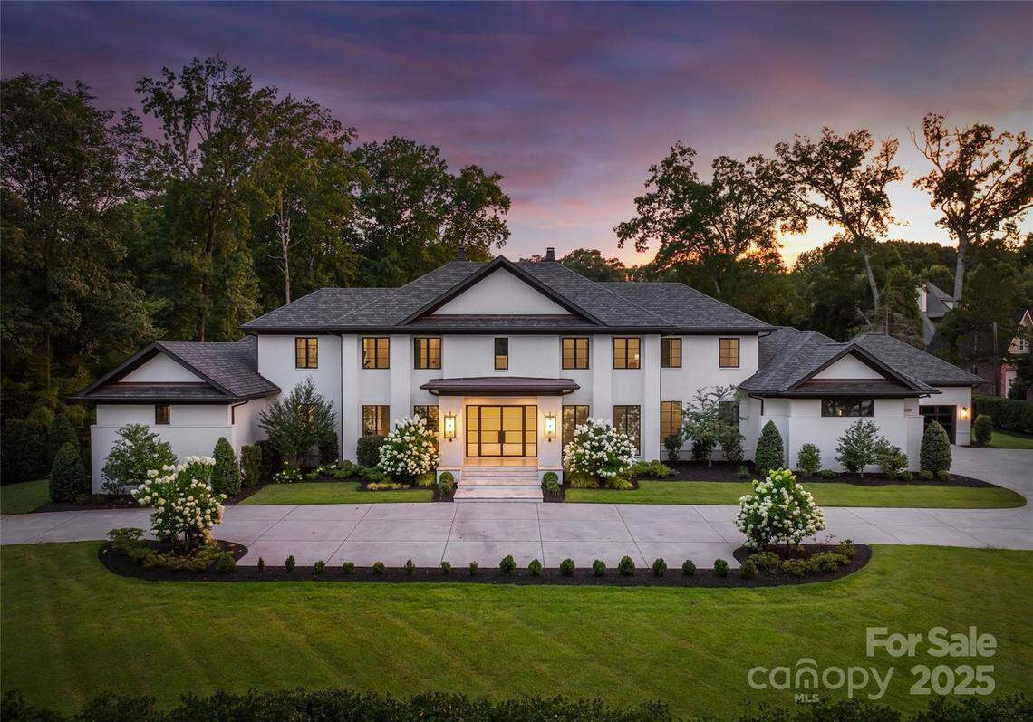 Former Panthers Player Sells $9 Million Charlotte Mansion to Fund Daughter's Medical Treatment