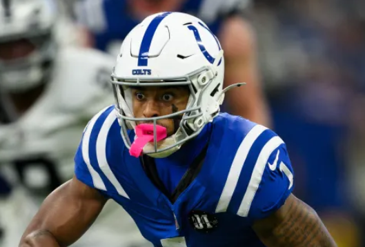 Just 12 Hours After Final Medical Results, Colts Scrap Trade for Superstar WR With Over 4,623 Career Yards and 2 Second-Round Picks to Acquire D.K. Metcalf from the Steelers – The Team Is Now Strictly Tightening Player Health Protocols