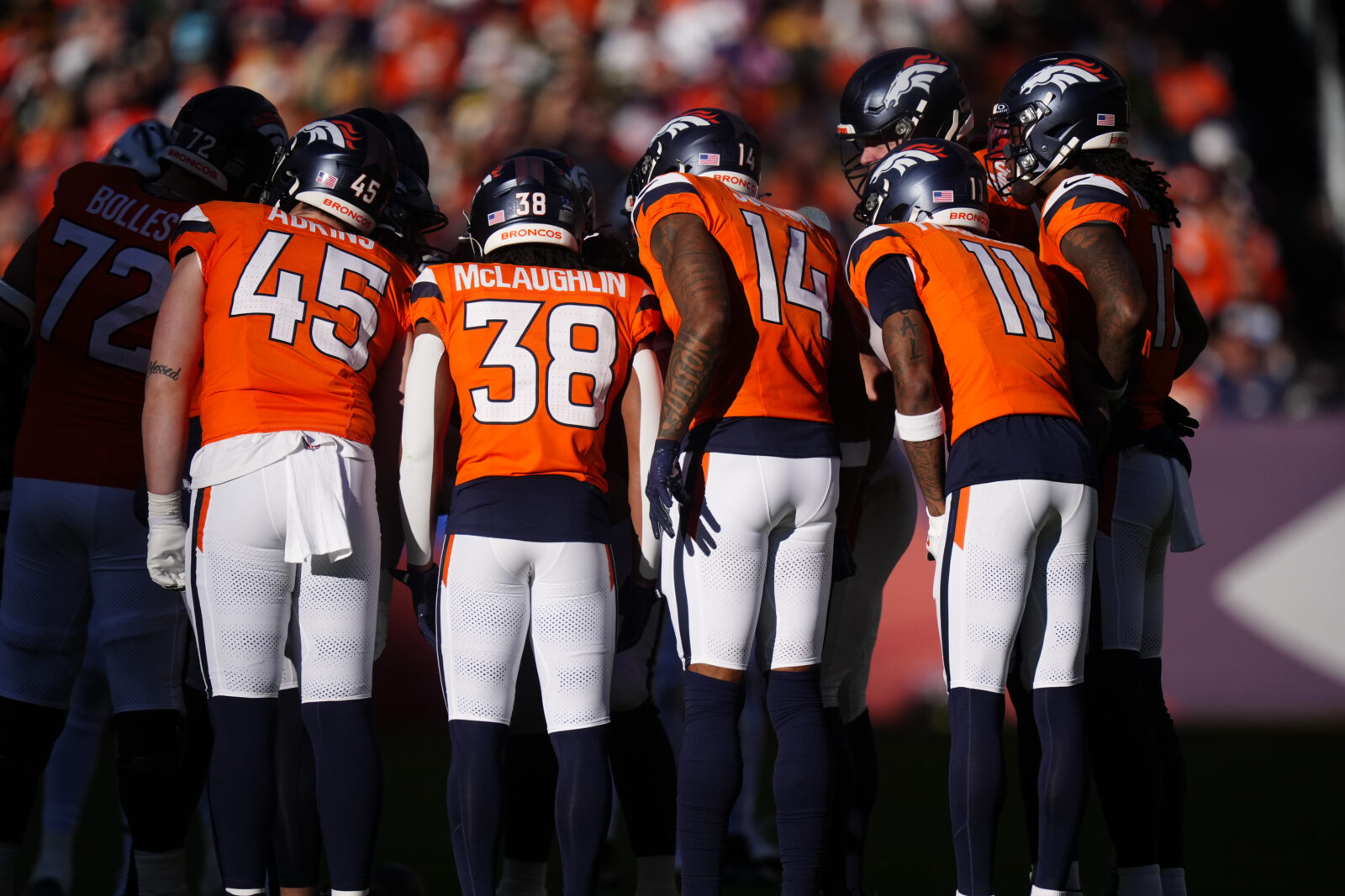 Broncos and Eagles Officially Become Trade Partners Before NFL Draft – Denver’s Comprehensive Roster Overhaul Plan Completed After Surprising Trade with Philadelphia