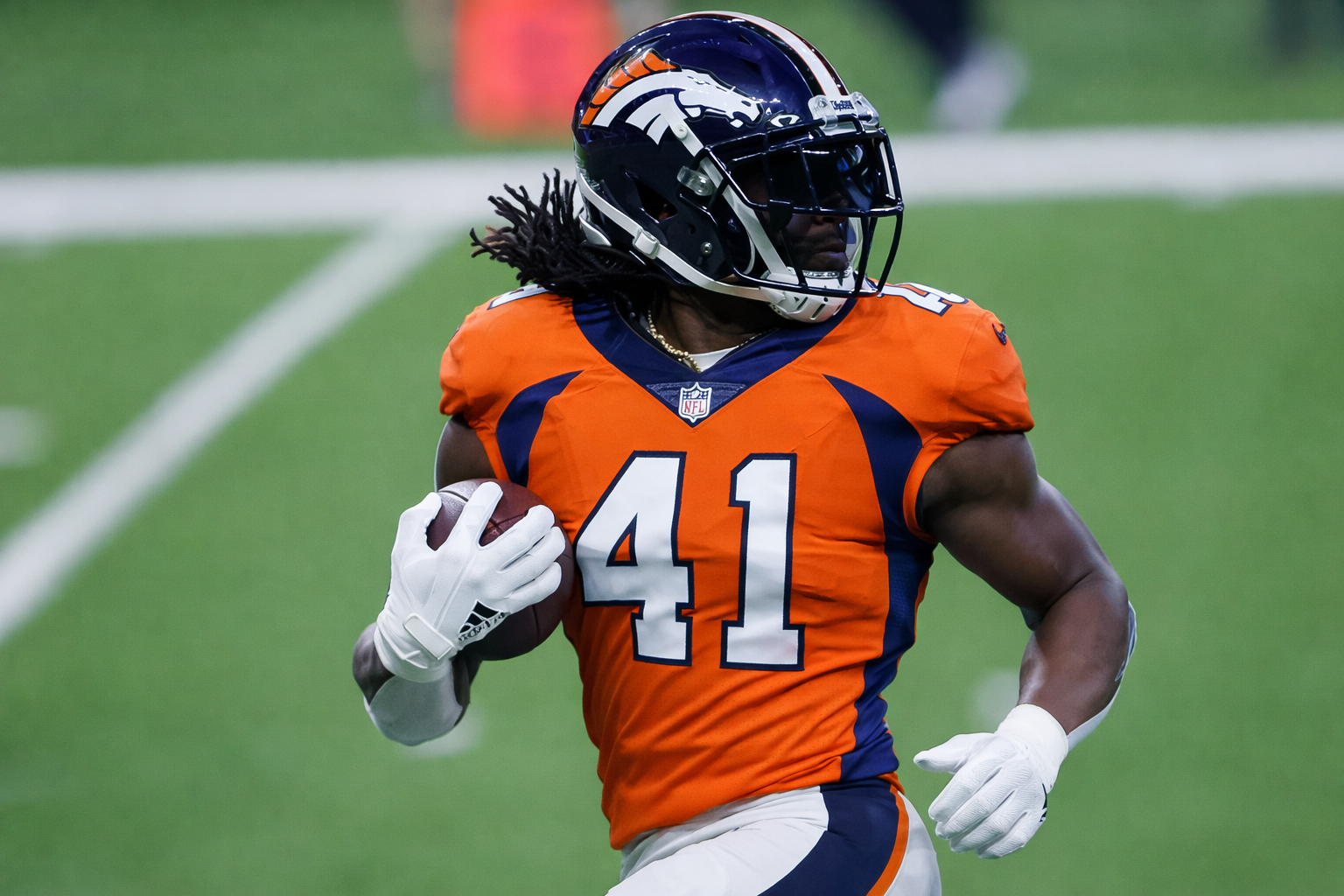 🚨 BREAKING: Adam Schefter reveals the Broncos are on the verge of a blockbuster trade with the Saints, reuniting Sean Payton’s secret weapon – the moment fans realize Denver is all in for the Super Bowl
